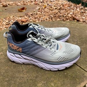 Hoka one one Clifton 6
